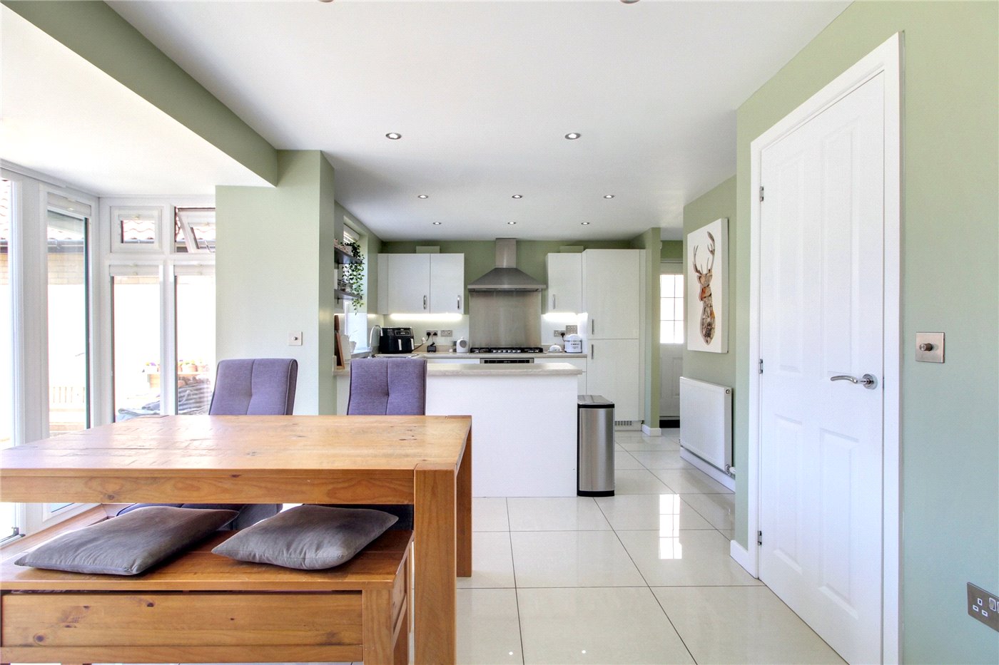 Dinning & Kitchen
